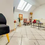 Casa vacanze 3 Bedroom Amazing Home In Teteghem Téteghem