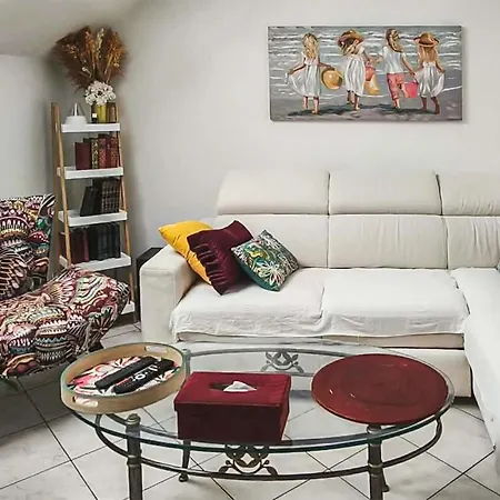 Сasa de vacaciones 3 Bedroom Amazing In *